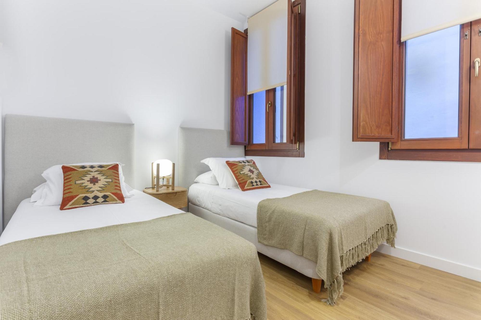 Cibeles Luxe In Madrid Apartman Kültér fotó