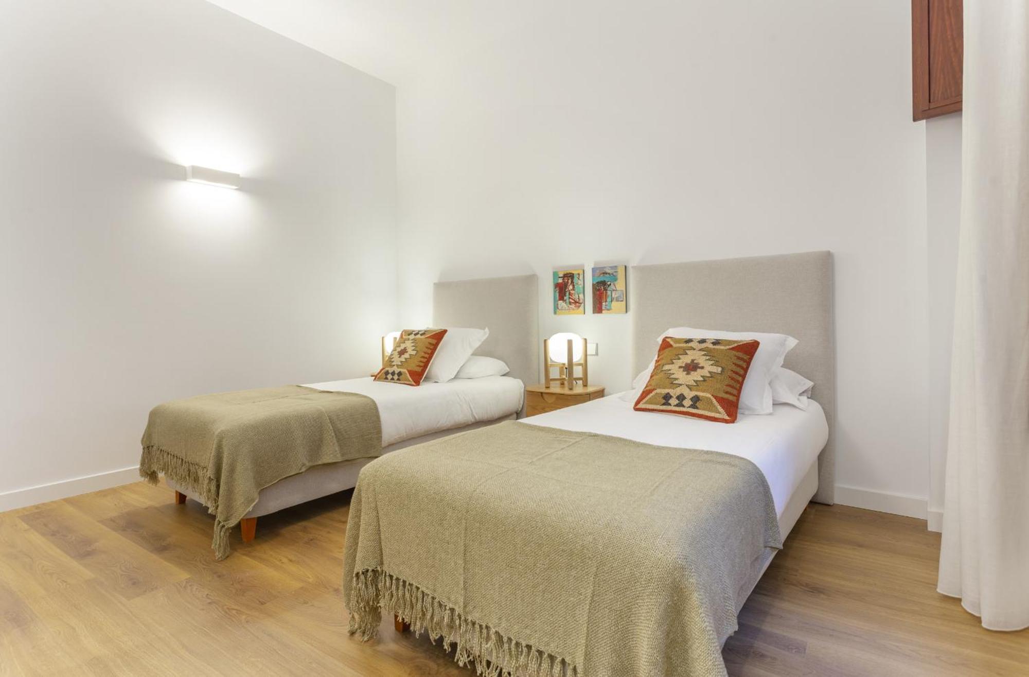 Cibeles Luxe In Madrid Apartman Kültér fotó