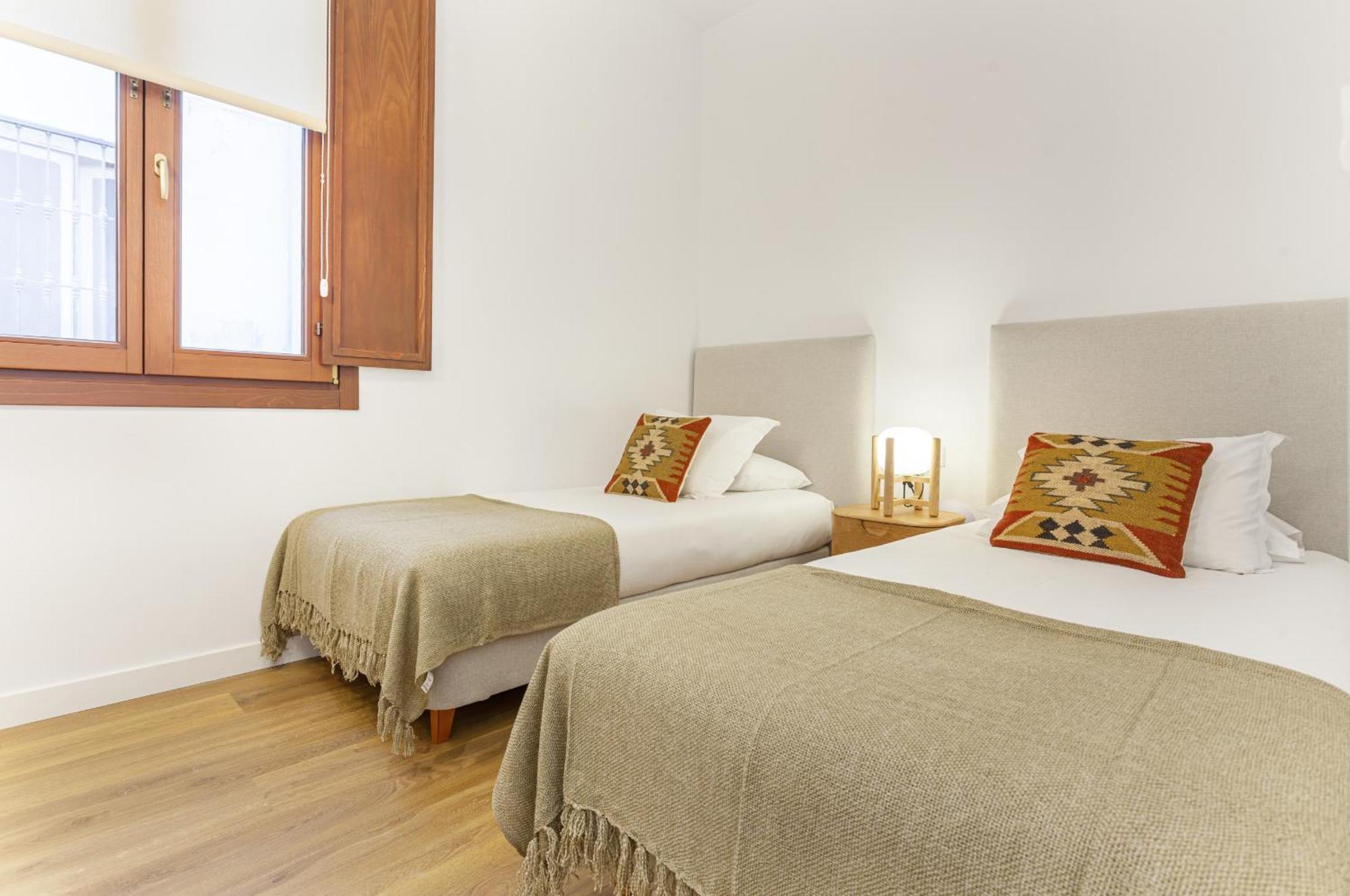 Cibeles Luxe In Madrid Apartman Kültér fotó