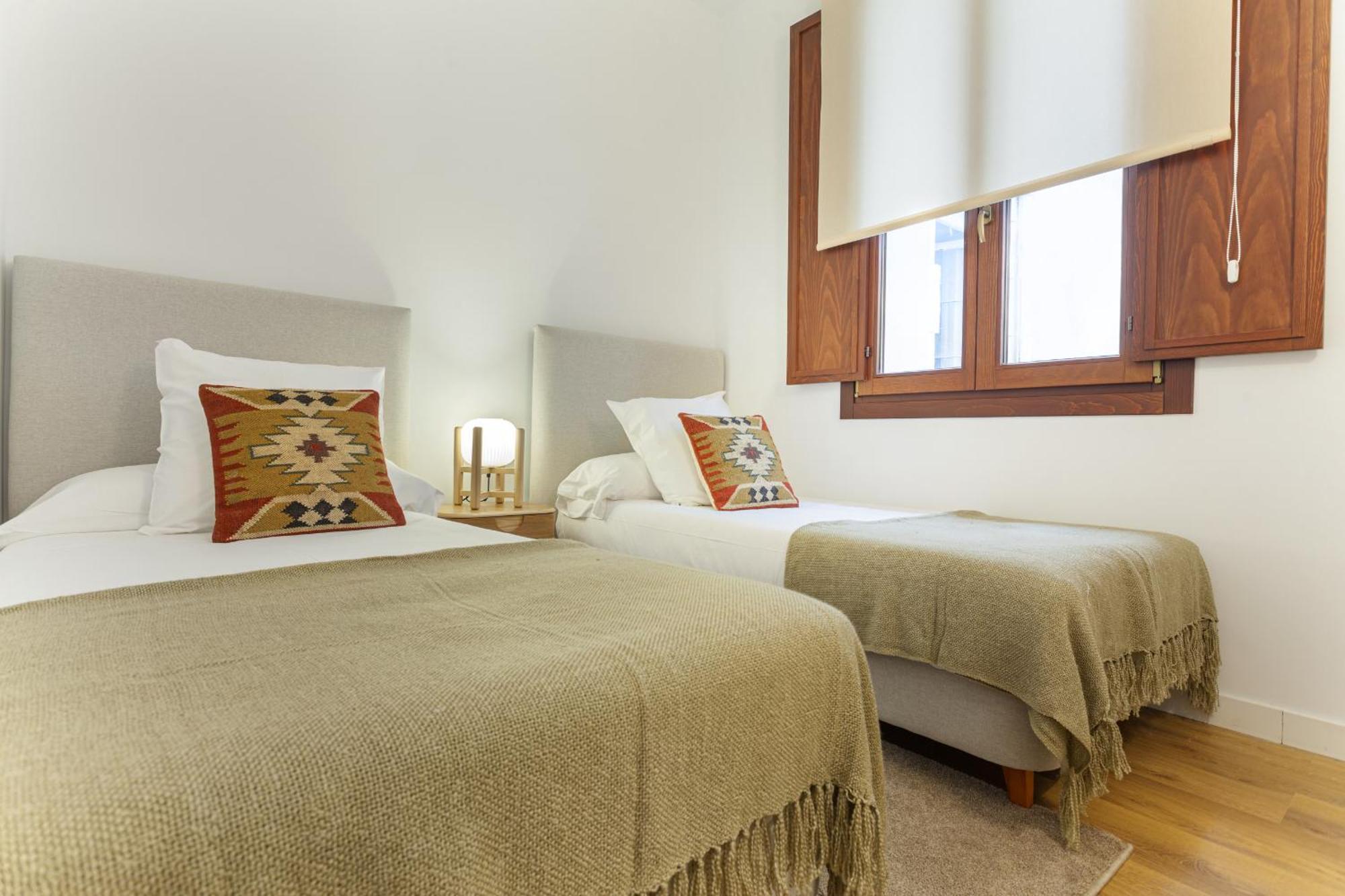 Cibeles Luxe In Madrid Apartman Kültér fotó