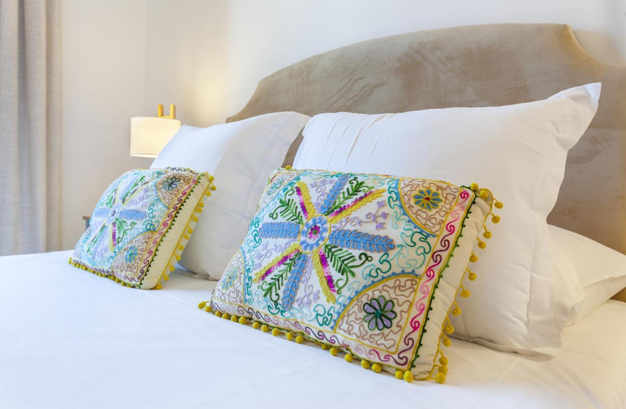 Cibeles Luxe In Madrid Apartman Kültér fotó