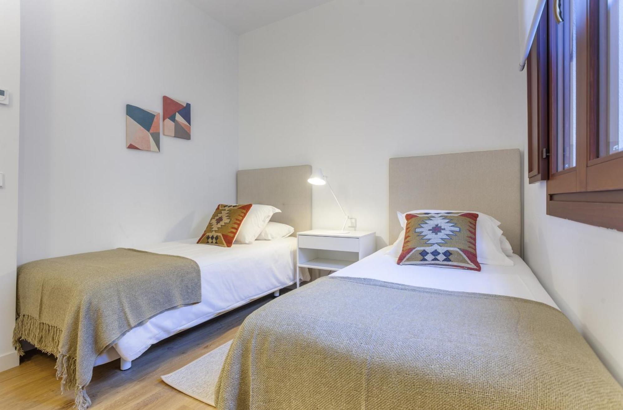 Cibeles Luxe In Madrid Apartman Kültér fotó