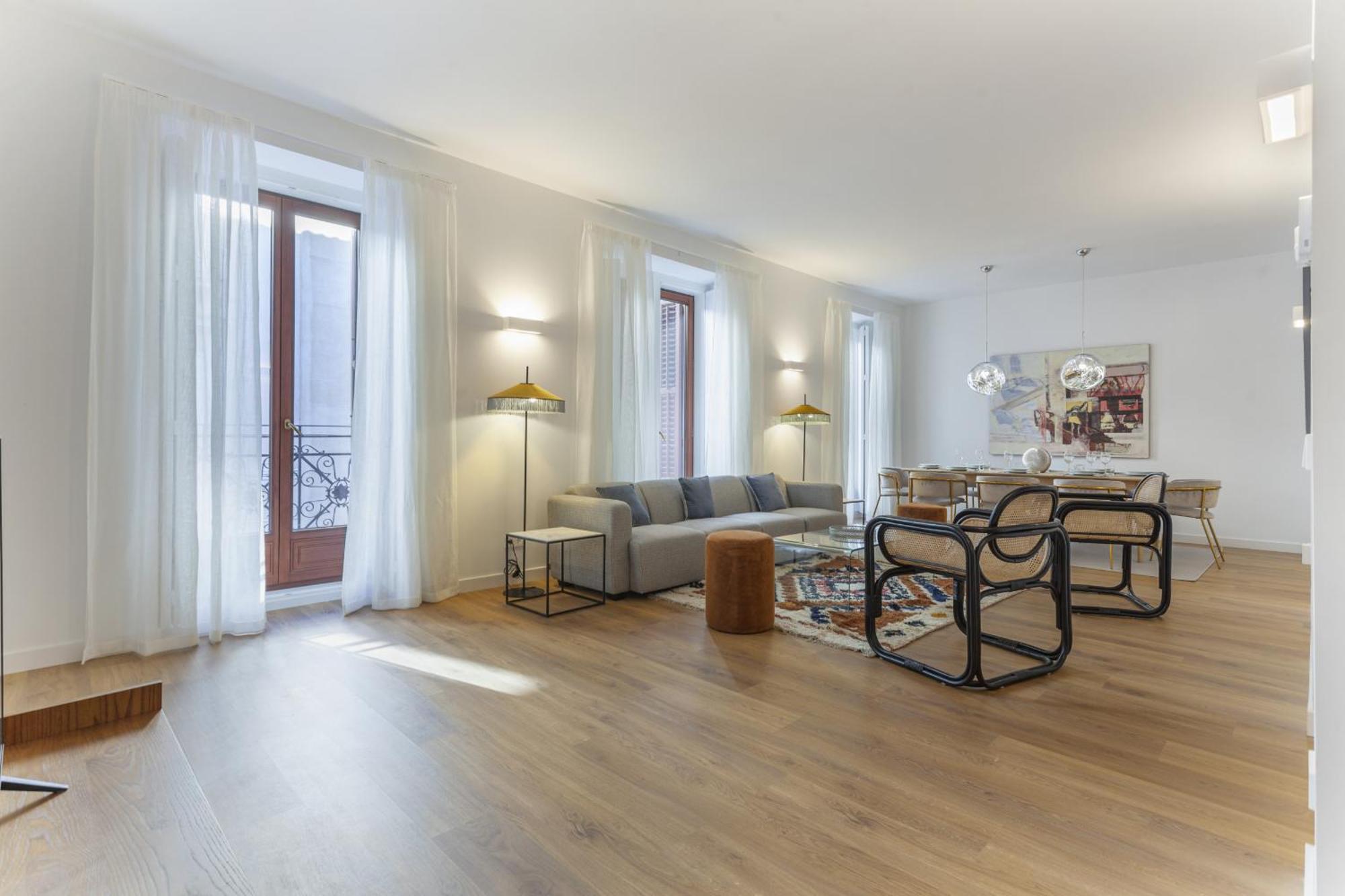 Cibeles Luxe In Madrid Apartman Kültér fotó