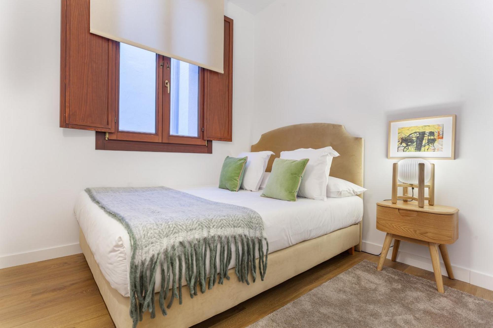 Cibeles Luxe In Madrid Apartman Kültér fotó